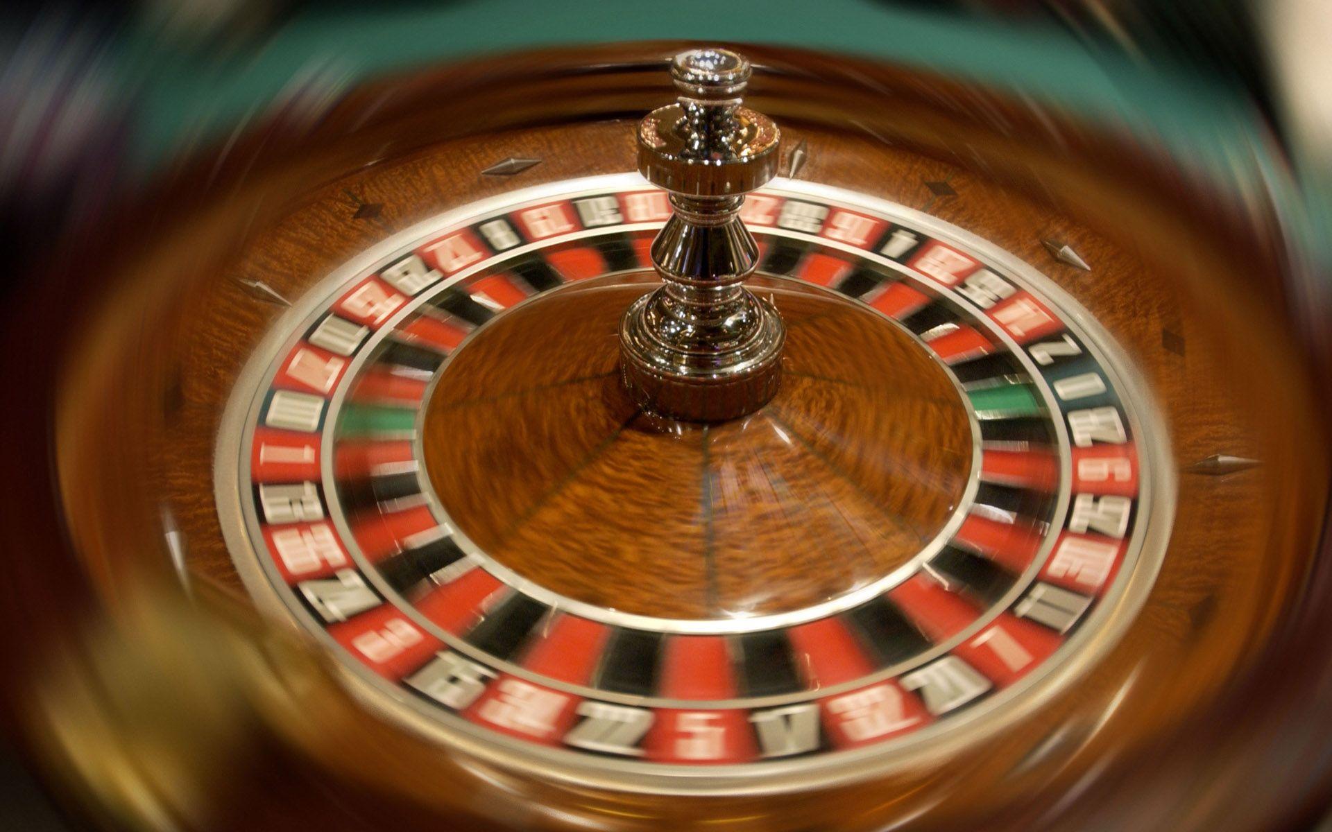 Diving into the World of Online Casinos and Betting